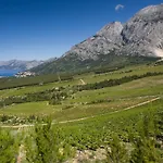In Διαμέρισμα Promajna