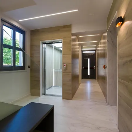 In Apartment Promajna